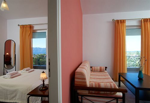 Irene Studios Hotel Evia Eksteriør bilde