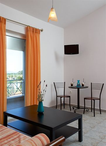 Irene Studios Hotel Evia Eksteriør bilde